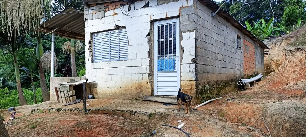 Homem mata ex-companheira a pauladas por ciúmes após ver mensagens no celular dela em Itariri (SP) — Foto: Polícia Civil/Divulgação