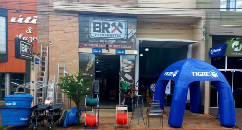 BRX Casa e Construção completa 2 anos de loja em Assis (Foto: R15 Notícias)